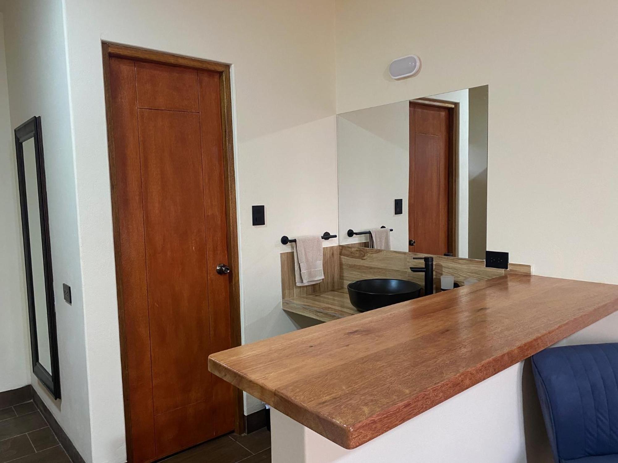 Blue Ocean Hotel Mancora Ngoại thất bức ảnh